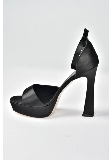 Fox Shoes Siyah Saten Kumaş Platform Kalın Topuklu Kadın Ayakkabı