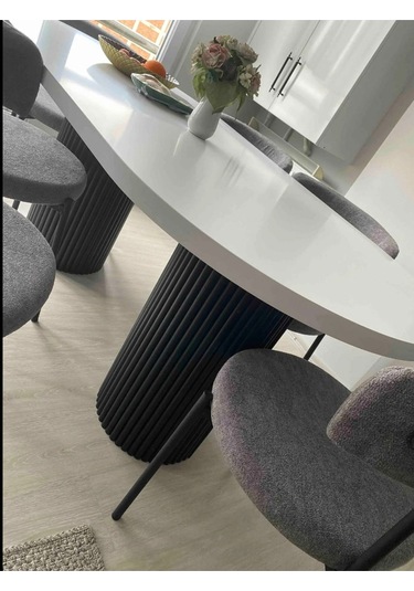 Ada 180x90x75cm 36mm Kalın Kenarlı Oval Beyaz Sütunlu Yemek Masası Sandalye Yok Sadece Masadır Beyaz-siyah