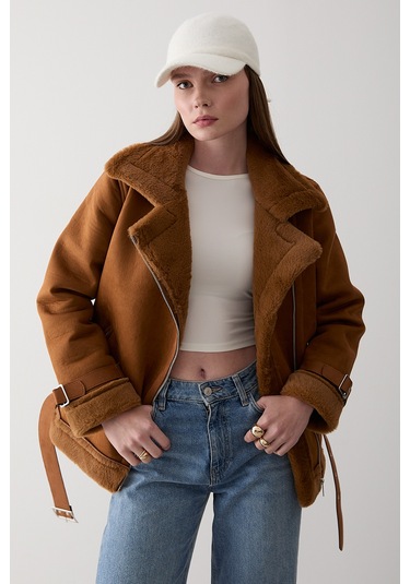 Kahverengi İçi Kürklü Mont Kahverengi