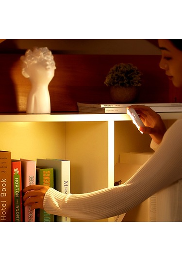 Springsun Usb Şarjlı Pır Hareket Sensörlü Led Gece Lambası, Manyetik Montaj, 3-5m Algılama, 400mah Pil, Beyaz Işık, Odalar/ Mutfak/ Merdivenler İçin Beyaz