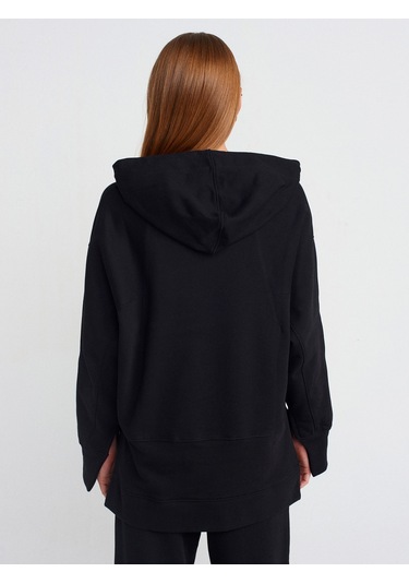 Dilvin 40403 Dikiş Esprili Yırtmaçlı Sweat Siyah