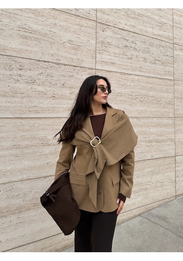 Laluvia Karamel Broşlu Şallı Poliviskon Ceket - 9707 Karamel