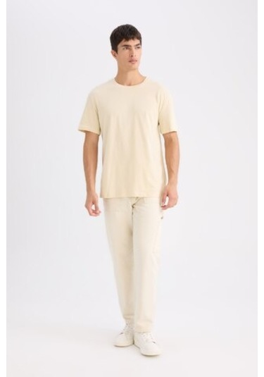 DeFacto New Regular Fit Bisiklet Yaka Basic Düz Kısa Kollu Tişört E1091AXNSER135 Ekru DeFacto New Regular Fit Bisiklet Yaka Basic Düz Kısa Kollu Tişört E1091AXNSER135 Ekru