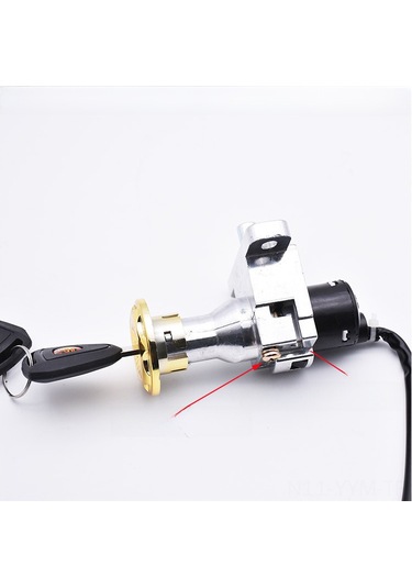 Geeksen Elektrikli Motor Bisikleti Güvenlik Kilidi - Akıllı Anahtar İle Açma-kapama, 4 Tel Kontrol Sistemi, Kol Kilidi Ve Yolcu Kapısı Kilit Fonksiyonu 巧格 Modeli Uyumlu