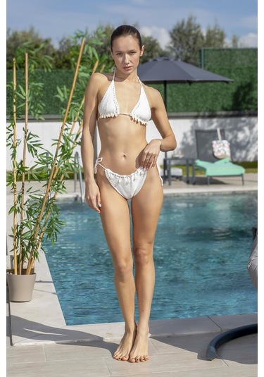 Mayom Beyaz Deniz Kabuğu İşlemeli Örgü Bikini Takımı-beyaz Beyaz