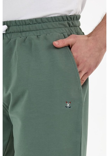 Erkek Golf Nakışlı 2 Iplik Şort Yeşil