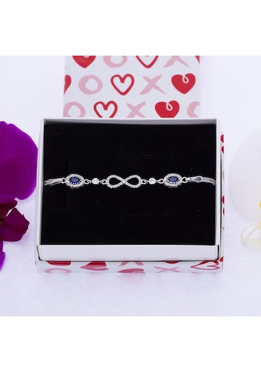 Nagiss Sonsuzluk Model Oval Lacivert Zirkon Taşlı 925 Ayar Gümüş Kadın Bileklik