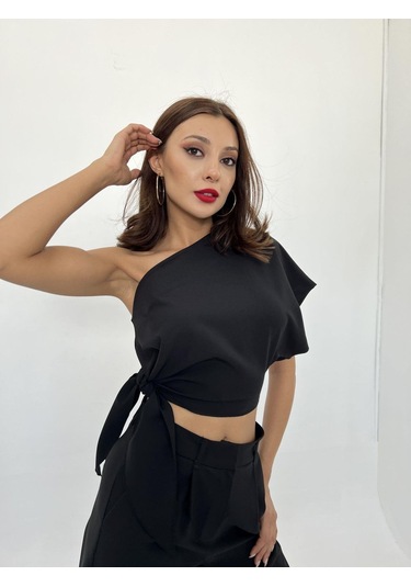 The İstanbul 4643 Bluz-siyah Siyah