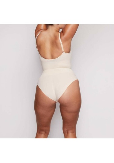 Mistirik Kadın Çıtçıtlı (Zıbın) Korse Push Up Etkili Beyaz Renk Beyaz