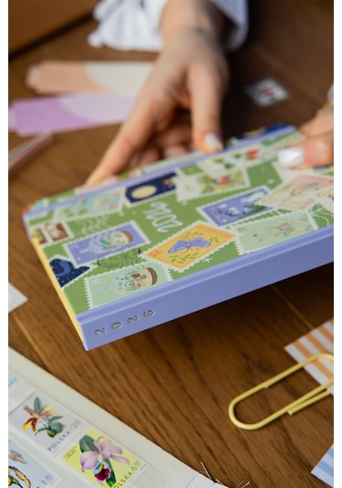 2026 Dikey Haftalık Ajanda 12 Aylık Sert Kapak 18x20 Cm - Yeşil Yeşil