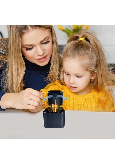 1 Adet 3d Baskılı Şaka Eğlenceli Şaka Doğum Günü Hediyesi Aksesuarları Masa Dekorasyonu Sürpriz Hediye Kutusu Bebekler Oyuncaklar Orta Parmak Kutuda El Sanatları Dekor Heykelcik 5cm 5cm 5cm