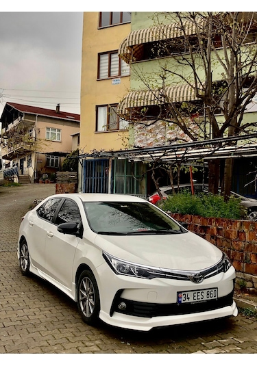 Toyota Corolla Uyumlu (2016-2018) Ön Tampon Eki