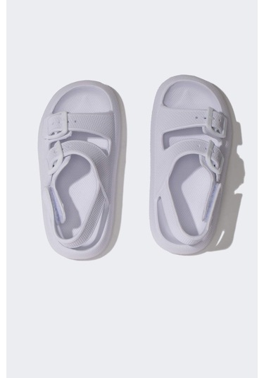 DeFacto Erkek Çocuk Cırt Cırtlı Düz Taban Eva Sandalet C2236A824SMWT1