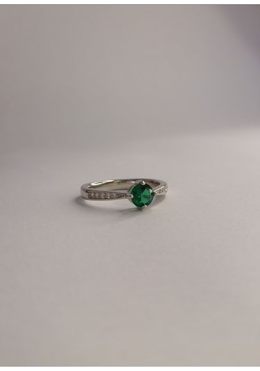 925 Ayar Gümüş Tektaş Yüzük - Şık Ve Zarif Kadın Yüzük Gümüş