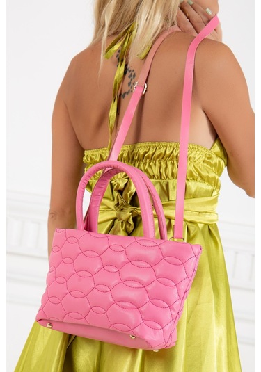 Kapitone Dikişli Zincirli Fuşya Kadın Omuz Çantası-1987 - Kadın - Kız Fuşya