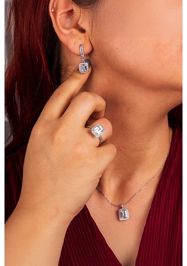 925 Ayar Gümüş Rodyumlu Baget Taşlı Sekizgen Bayan Takı Seti -8228 Gümüş