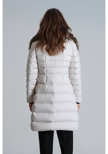 Lufian Image Kaz Tüyü Kadın Mont Ekru Ekru 122120035100520 Ekru Lufian Image Kaz Tüyü Kadın Mont Ekru Ekru 122120035100520 Ekru