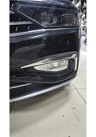 Passat B8.5 2020+sis Çerçeve Kromu