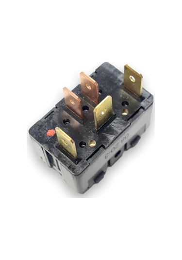 Audi 80 1987-1996 Cam Açma Kapama Düğmesi 4A0959855A