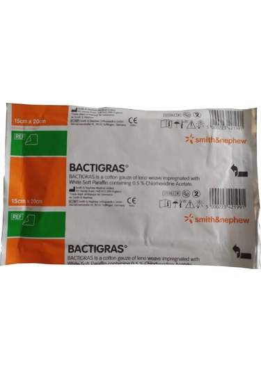 Bactıgras Parafinli Yara Örtüsü 15cmx20cm