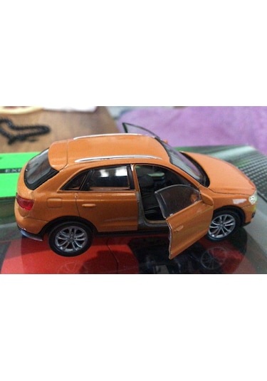 Oyuncak Model Metal Araba 1/36 Çek Bırak Turuncu Audi Q3 Jeep