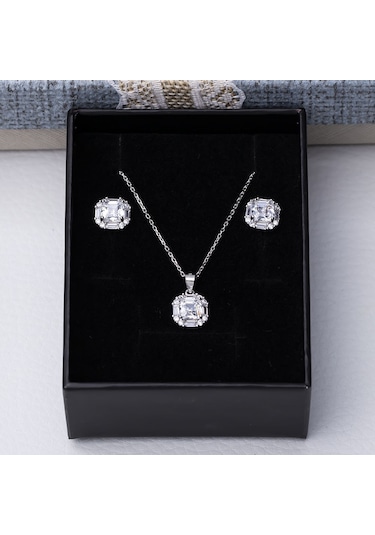 6 Mm Kare Zirkon Taşlı 925 Ayar Gümüş Kadın 2'li Set Gümüş