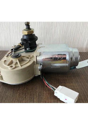 Renault 12 Arka Silecek / Silgi Motoru