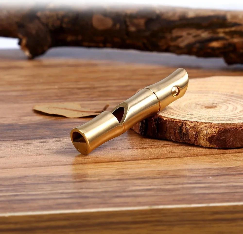 Yunboo Brass Canlı Kurtarma Işığı, Hafif Taşınabilir, Yüksek Sesli, Dış Mekan Kamp, Dağcılık, İtfaiye İçin Uygun, Çizik Ve Oksidasyona Dayanıklı Altın