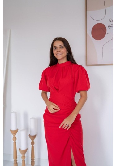 Kırmızı Yırtmaçlı Class Elbise Kırmızı