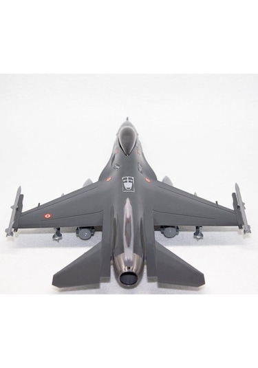 F-16c Maket Montajlı 151 Fılo Tunc 1