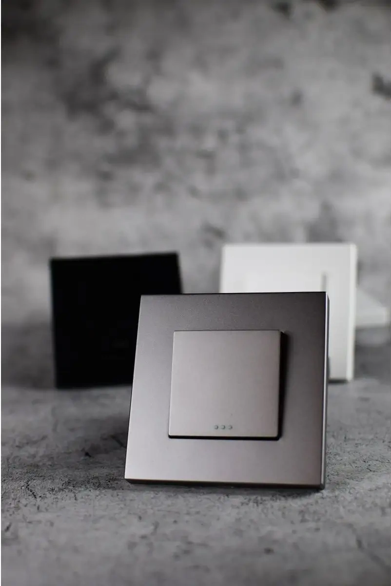 Vo'stabl Gri Tekli Anahtar, Işıklı Olmayan. 154082611