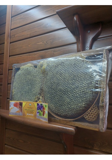 M&z Bal Evi Kasnak Karakovan Petek Bal 2.750gr