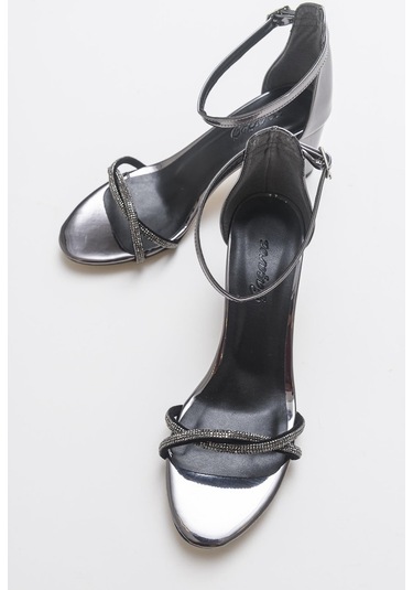 Topuklu Büyük Numara Bayan Taslı Tek Bant Abiye  Ayakkabı