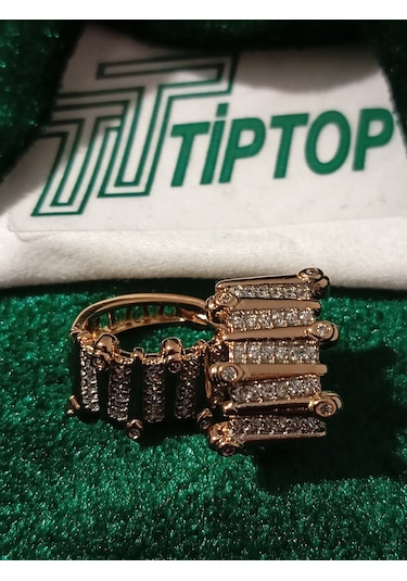 Tiptop / Lumina Atelier Zirkon Çelik Küpe Bakır