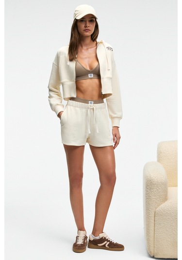 ELARA Kadın Metal Fermuarlı Nakışlı Kapüşonlu Crop Ekru Sweatshirt