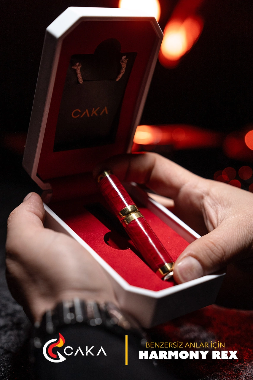 Caka Lighter Harmony Rex Kırmızı Benzinli Çakmak Kırmızı