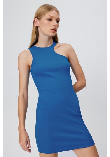 ASİMETİK OMUZ KISA ELBİSE SAKS MAVİ Saks Mavisi