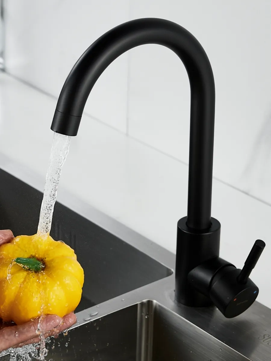 Bathfor Yüksek Ayaklı Mutfak Musluğu 196533270 Siyah