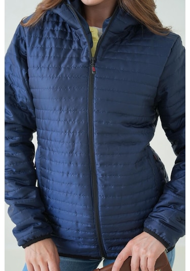 İçi Astarlı Su Ve Rüzgar Geçirmez Cepli Kapüşonlu Kadın Mont Lacivert