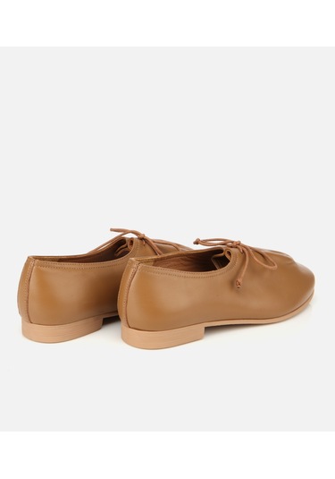 Hotiç Kadın Deri Açık Kahverengi Yumuşak Bağcıklı Babet 01ayh315430a340 01ayh315430a340 Kahverengi