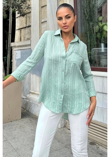Kadın Yeşil Uzun Kol Özel Kumaş Tek Cep Gömlek Dik Çizgili Arkası Uzun Basic Kesim Gömlek Yeşil