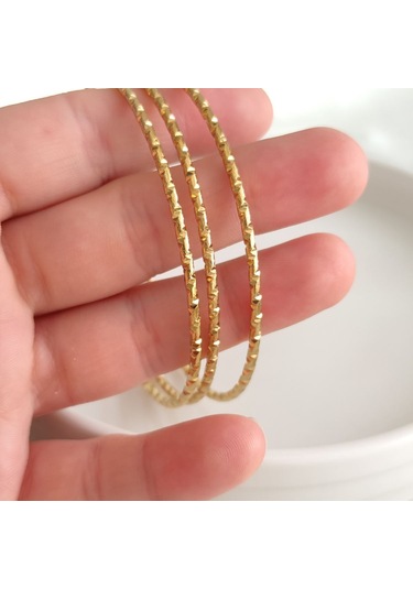 6,7 Cm Çelik İnce Desenli Ajda Bilezik 1 Adet Beyaz