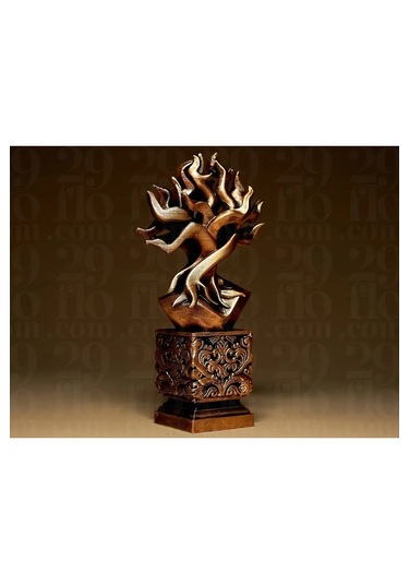 Toprak Elementi Heykeli