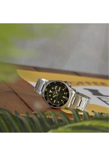 Seiko 5 Sports SRPD57K Otomatik Erkek Kol Saati