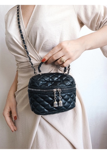 Glemix Leslie Siyah Kapitone Desen Kadın Kutu Crossbody Bag Siyah