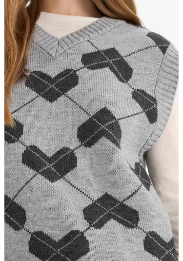 Defacto Coool Regular Fit V Yaka Desenli Süveter F9541ax25augr256 Gri