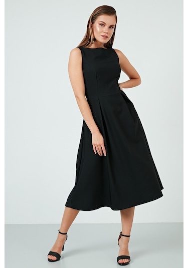 Lela Bisiklet Yaka Regular Fit Cepli Pileli Midi Bayan Elbise 6051963 Siyah