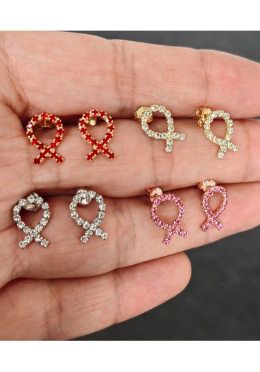 Renkli Taşlarla Süslenmiş Gümüş Küpe