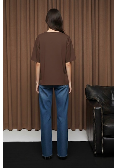 Soft&Basic Kadın %100 Organik Pamuk Oversize Fit Basic Yuvarlak Yaka T-shirt Kahverengi