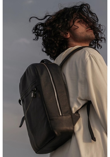 Montroi Premium Grain Leather Siyah Deri Unisex Sırt Çantası